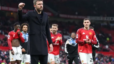 大乐透期号专家推荐：意甲紫百合质合分析及前区十码预测